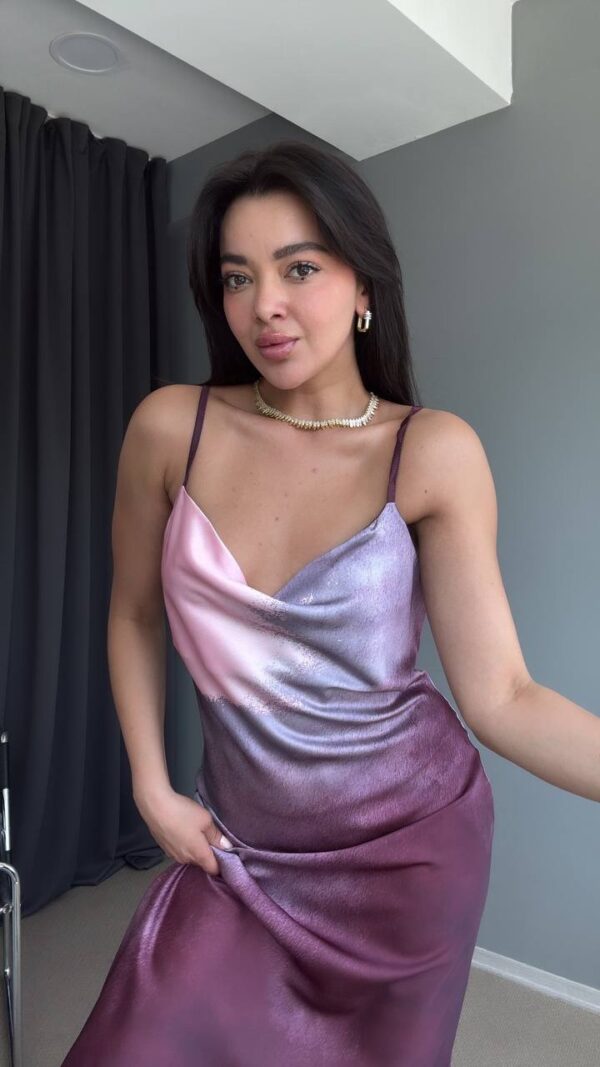 VESTIDO PURPURA