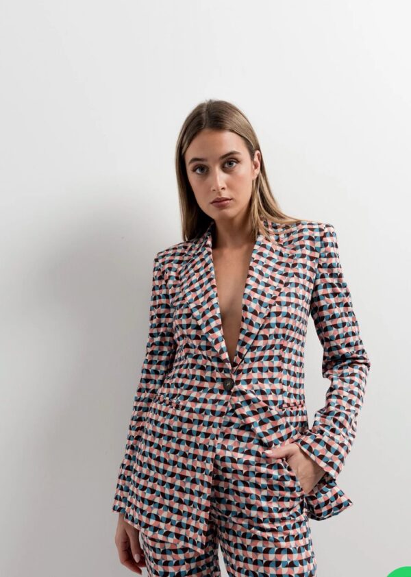 TRAJE GEOMÉTRICO - Imagen 2